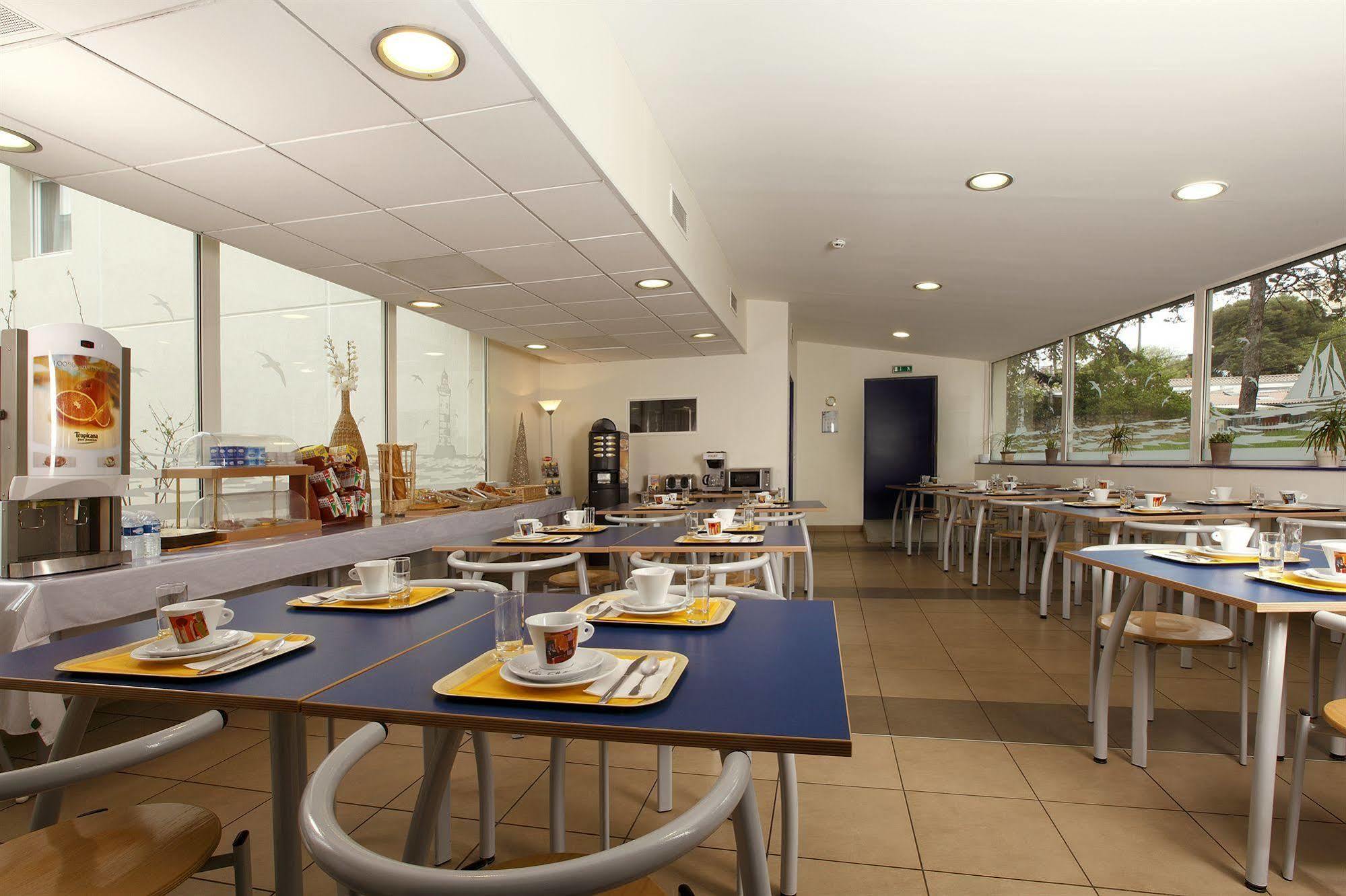 Apartahotel Appart'city Confort Saint Roch 3*